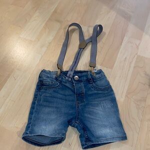 H&M baby boys shorts with striped suspenders - 12-18 months